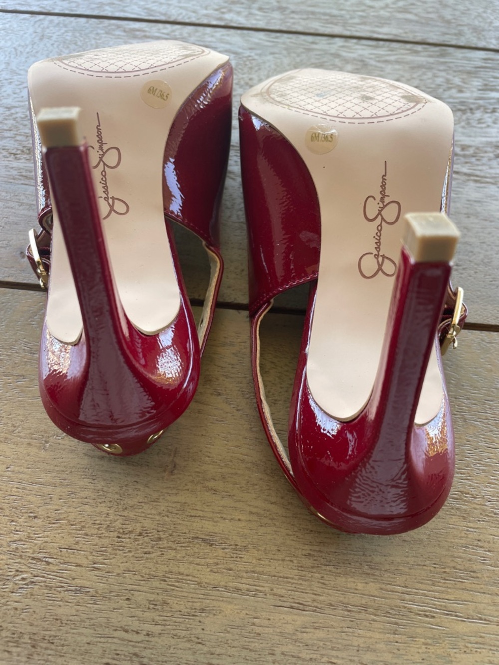 Jessica Simpson Chilli Pepper Patent Pointed Slingback Pumps - Picture 6 of 8